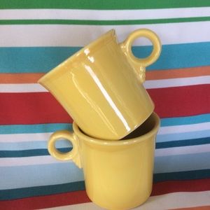 Fiestaware Coffee Mug Pair of 2 keyhole hole EUC